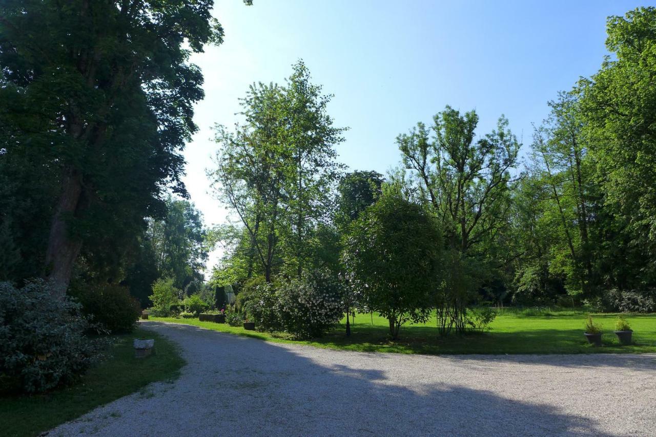 Domaine de L'Arche de René au LAC DU DER Sainte-Liviere Esterno foto